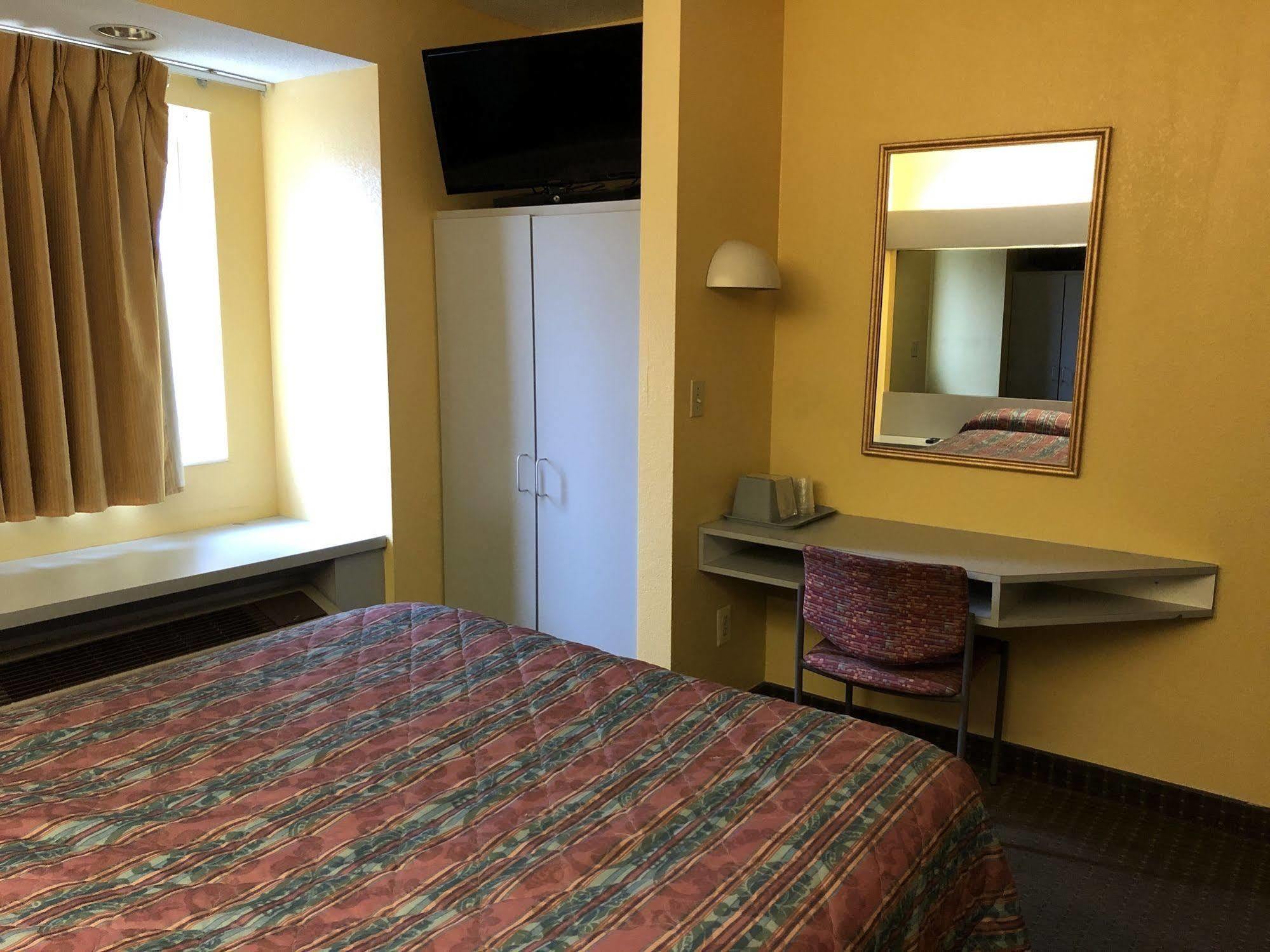 Best Western Buffalo Inn & Suites ウィリアムズビル エクステリア 写真